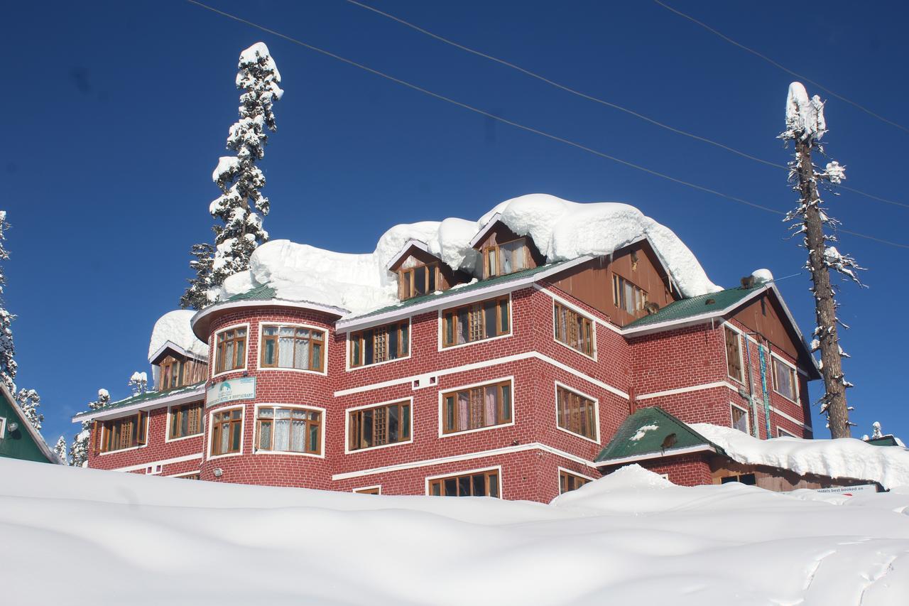 Fluorescence Hotel And Restaurant Gulmarg Exterior foto